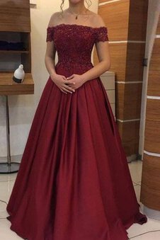 Abito da sera con applique ball gown senza maniche fuori dalla spalla a terra piuttosto