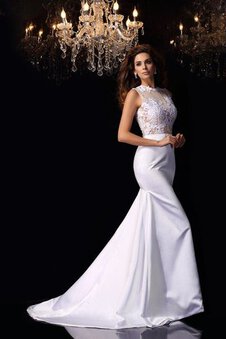 Abito da Sposa in Raso con Applique Lunghi Alta Vita Coda A Strascico Cappella