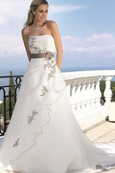 Abito da Sposa con Applique Naturale in Tulle A Terra Senza Spalline