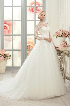 Abito da Sposa in Tulle Ball Gown Largo Conservatore con Bottone