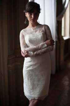 Abito da Sposa in Pizzo Cuore Lupetto Tubino Romantico